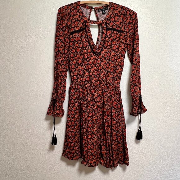American‎ Eagle Boho Floral Keyhole Tassel Mini Dress Women Size XXS - Picture 1 of 10